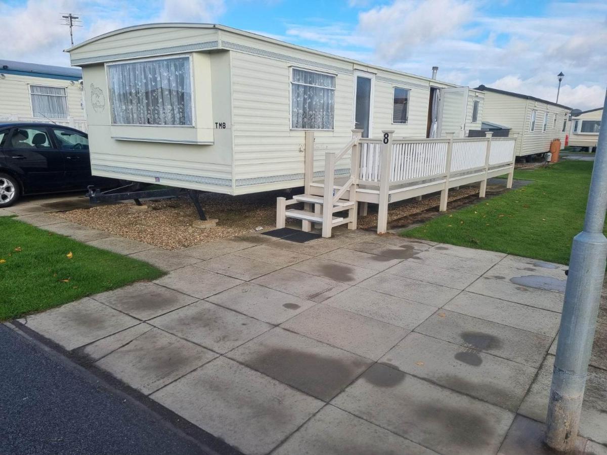 Tm8 6 Berth 2 Bedroom Caravan P Chapel Saint Leonards Εξωτερικό φωτογραφία