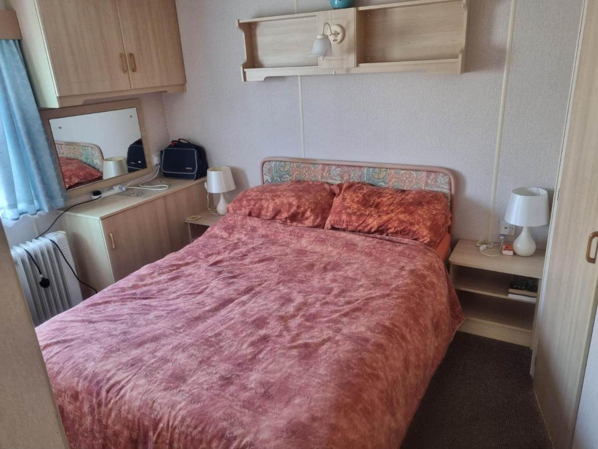Tm8 6 Berth 2 Bedroom Caravan P Chapel Saint Leonards Εξωτερικό φωτογραφία