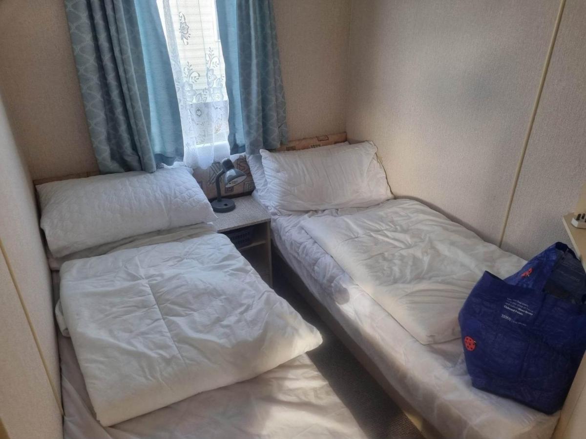 Tm8 6 Berth 2 Bedroom Caravan P Chapel Saint Leonards Εξωτερικό φωτογραφία